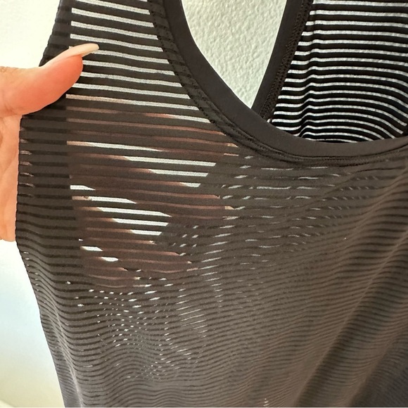 Lululemon All Love Racerback Tank Striped Mesh in Black, Size 10 - Picture 8 of 13